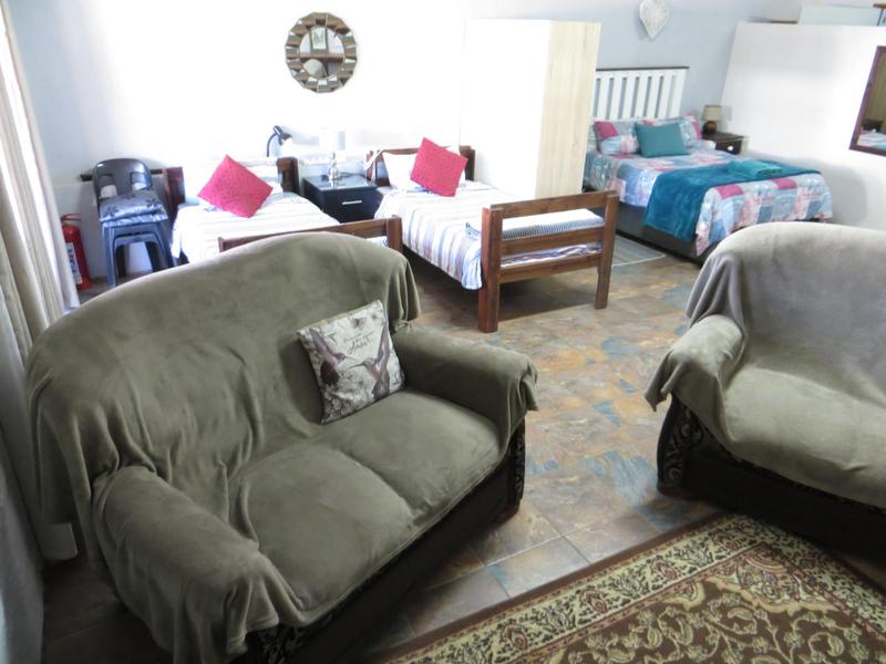 6 Bedroom Property for Sale in Nieu Bethesda Eastern Cape